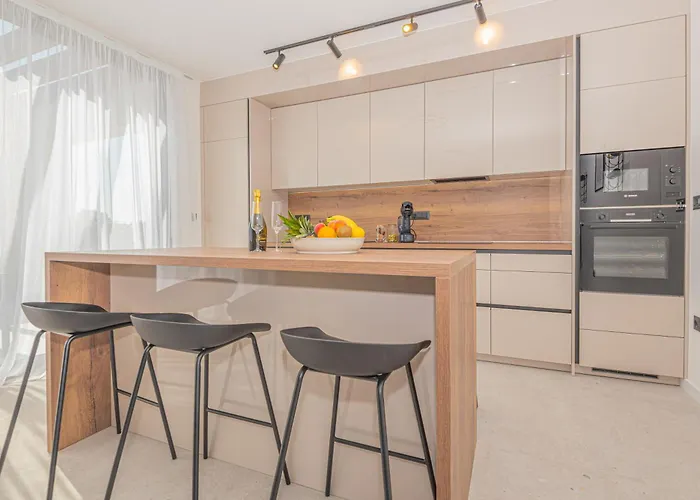 Вилла Pi25 Bristane